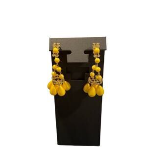 Vintage Beaded Yellow Tear Drop Clip-On Earrings